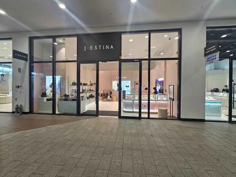 J.Estina – Hyundai Premium Outlets Songdo Branch [Tax Refund Shop](제이에스티나 현대프리미엄아울렛 송도점)