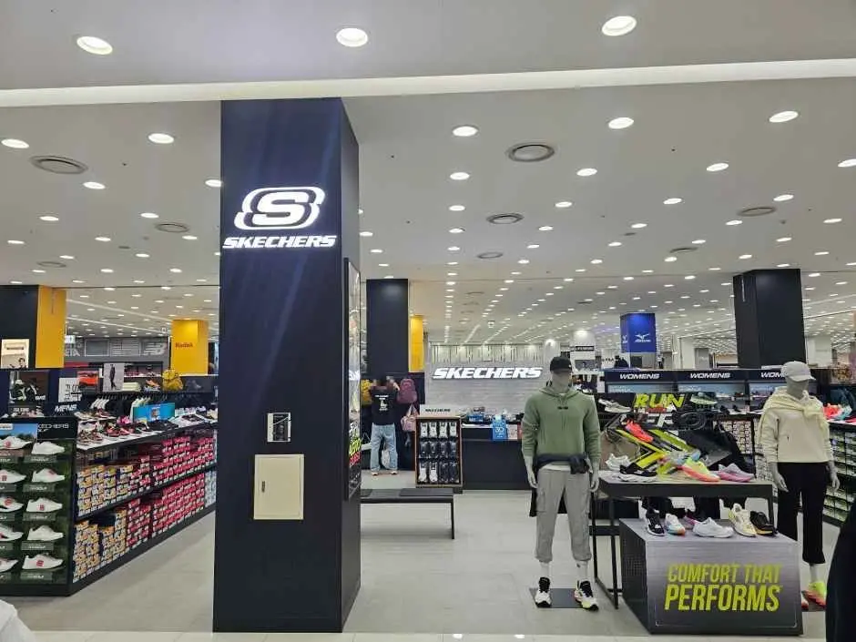 Skechers – MODA Outlet Incheon Branch [Tax Refund Shop](스케쳐스 모다아울렛 인천점)