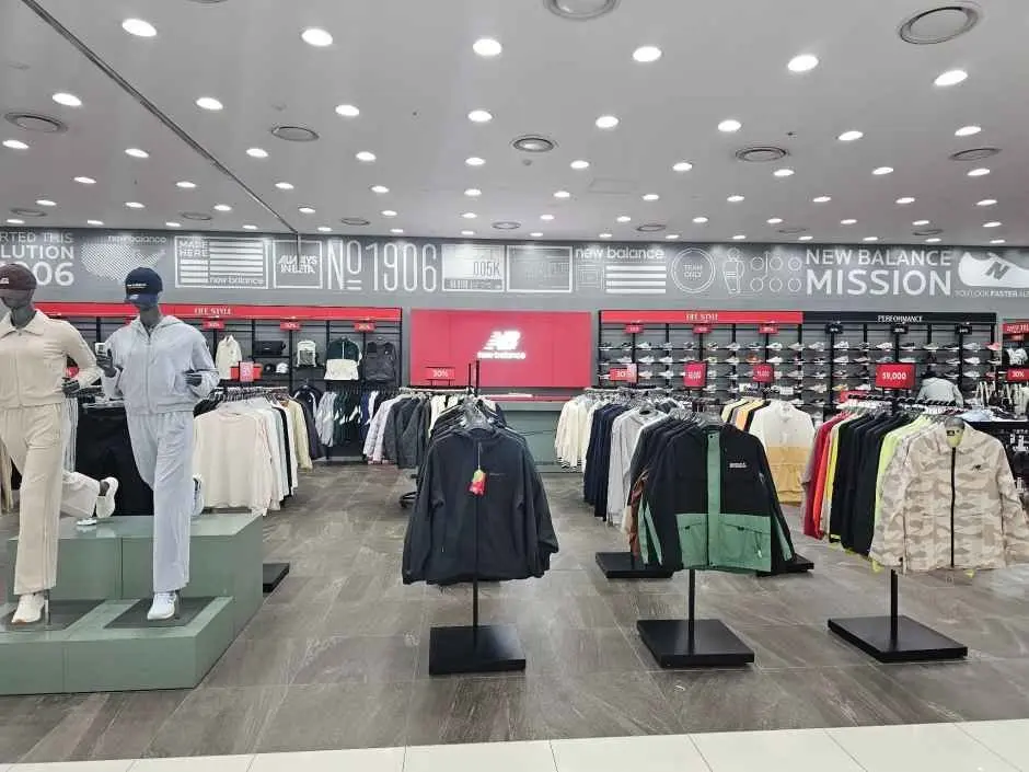 New Balance – MODA Outlet Incheon Branch [Tax Refund Shop](뉴발란스 모다아울렛 인천점)