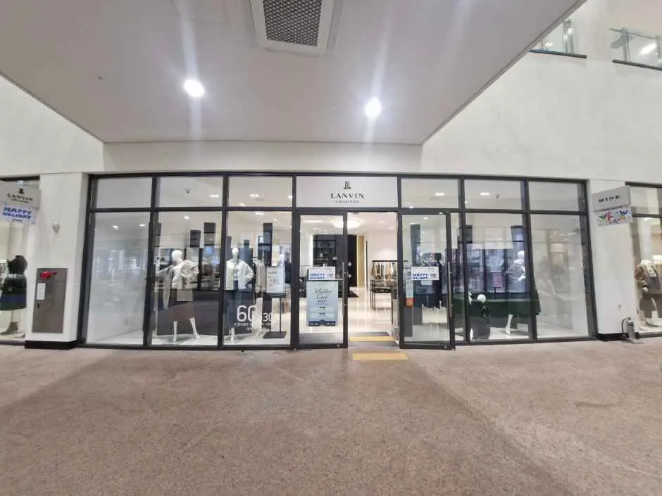 Lanvin Collection – Hyundai Premium Outlets Gimpo Branch [Tax Refund Shop](랑방컬렉션 현대프리미엄아울렛 김포점)