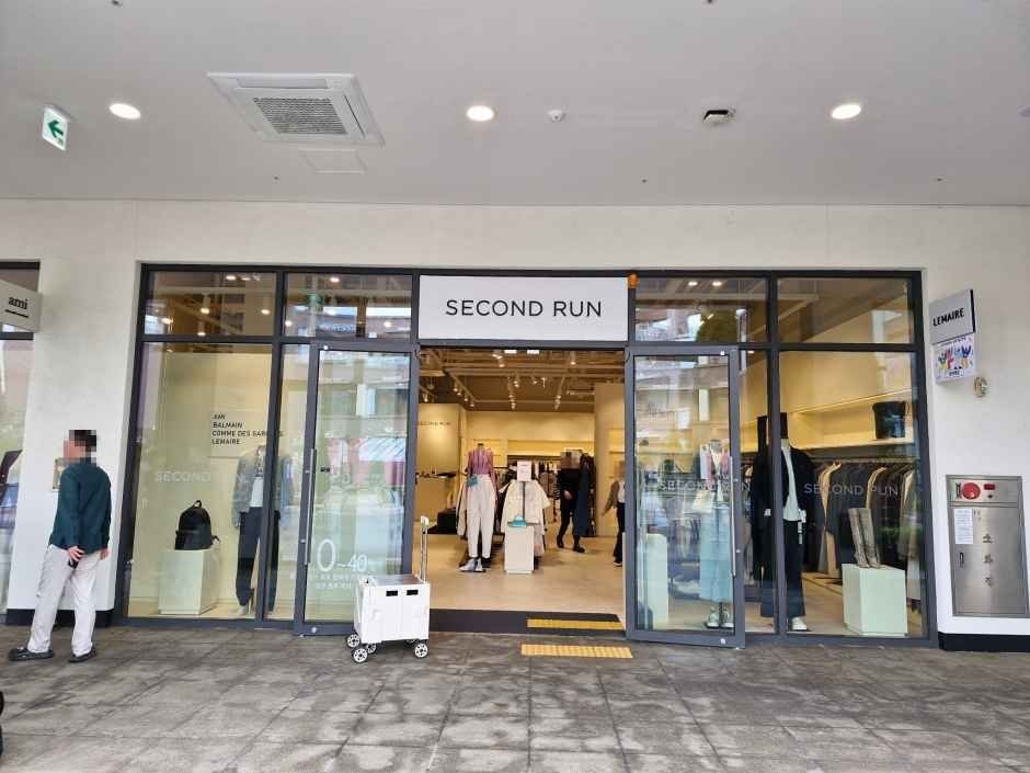 Second Run – Hyundai Premium Outlets Gimpo Branch [Tax Refund Shop](세컨드런 현대 프리미엄아울렛 김포점)