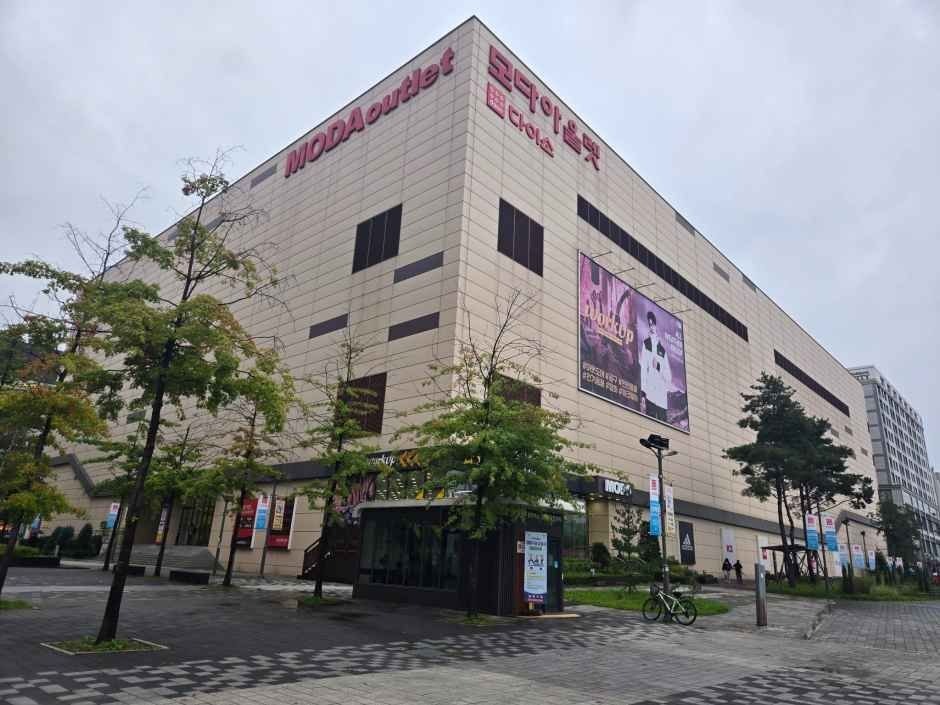 Moda Outlet – Guri Namyangju Branch [Tax Refund Shop](모다아울렛 구리남양주점)