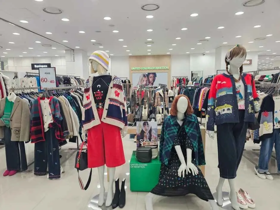 Benetton – MODA Outlet Incheon Branch [Tax Refund Shop]  (베네통 모다아울렛 인천점)(베네통 모다아울렛 인천점)