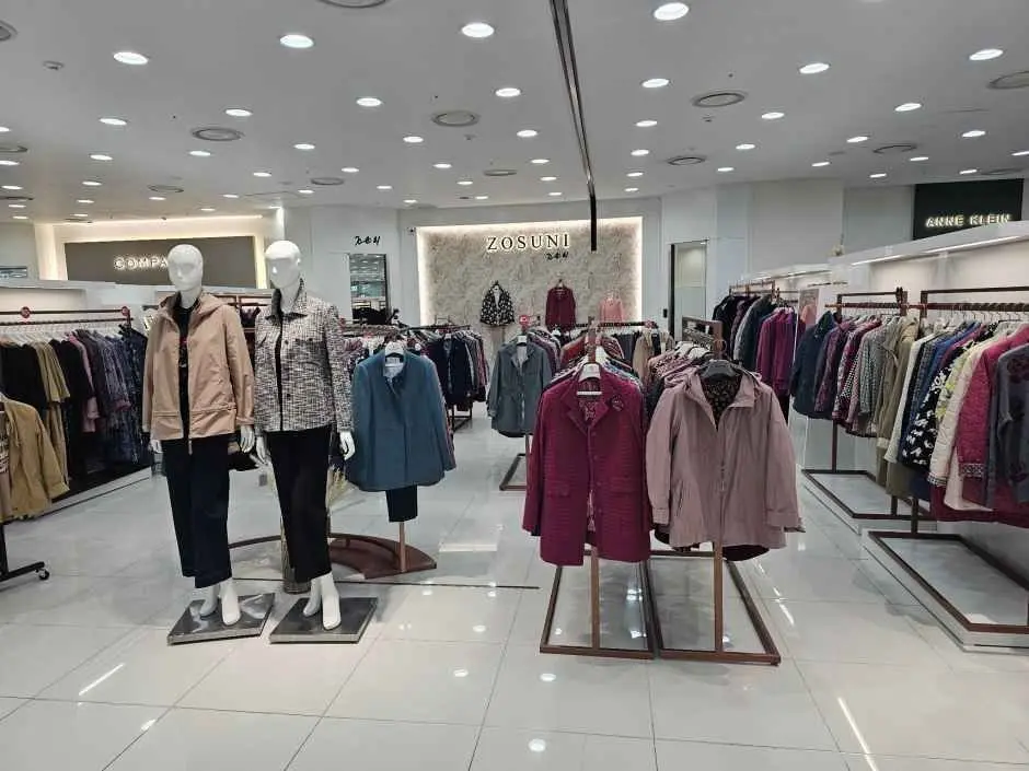 Zosuni – MODA Outlet Incheon Branch [Tax Refund Shop]  (조순희 모다아울렛 인천점)(조순희 모다아울렛 인천점)