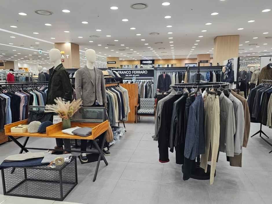 Franco Ferraro – MODA Outlet Incheon Branch [Tax Refund Shop](프랑코페라로 모다아울렛 인천점)