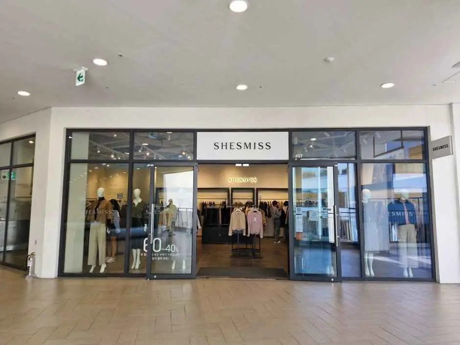 Shesmiss – Hyundai Premium Outlets Gimpo Branch [Tax Refund Shop](쉬즈미스 현대프리미엄아울렛 김포점)