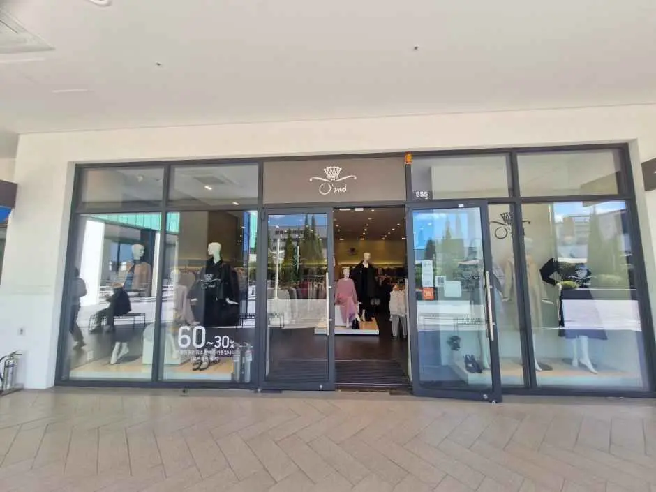 O’2Nd – Hyundai Premium Outlets Gimpo Branch [Tax Refund Shop](오즈세컨 현대프리미엄아울렛 김포점)