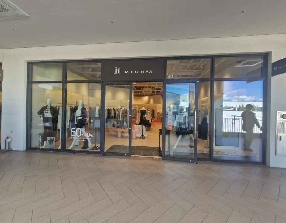 ITMICHAA Hyundai Premium Outlets  Gimpo Branch [Tax Refund Shop](잇미샤 현대프리미엄아울렛 김포점)