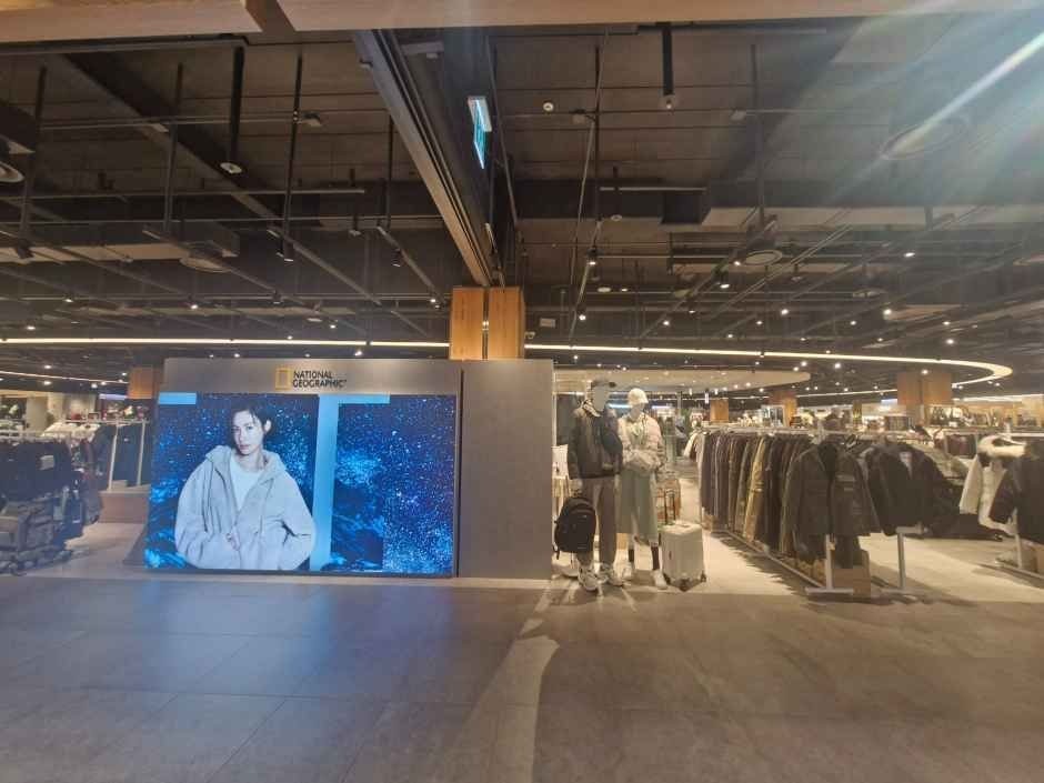 National Geographic – Hyundai Premium Outlets Gimpo Branch [Tax Refund Shop](내셔널지오그래픽 현대프리미엄아울렛 김포점)