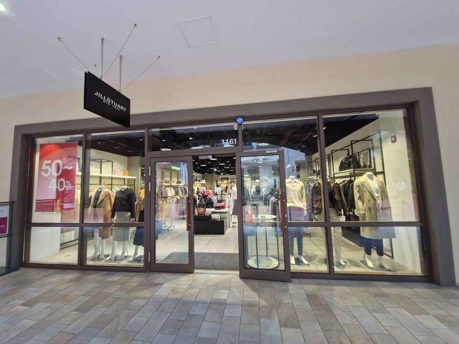 LF JILLSTUART – Shinsegae Simon Premium Outlet Siheung Branch [Tax Refund Shop] (질스튜어트 신세계사이먼프리미엄아울렛 시흥점)