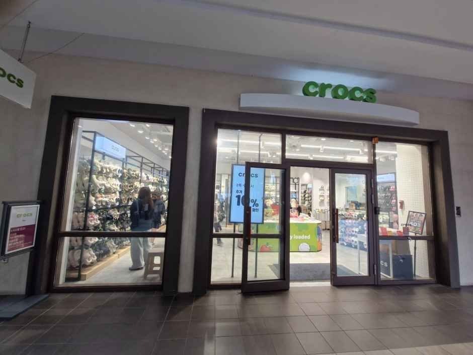 Crocs – Shinsegae Simon Premium Outlet Siheung Branch [Tax Refund Shop] (크록스 신세계사이먼프리미엄아울렛 시흥점)