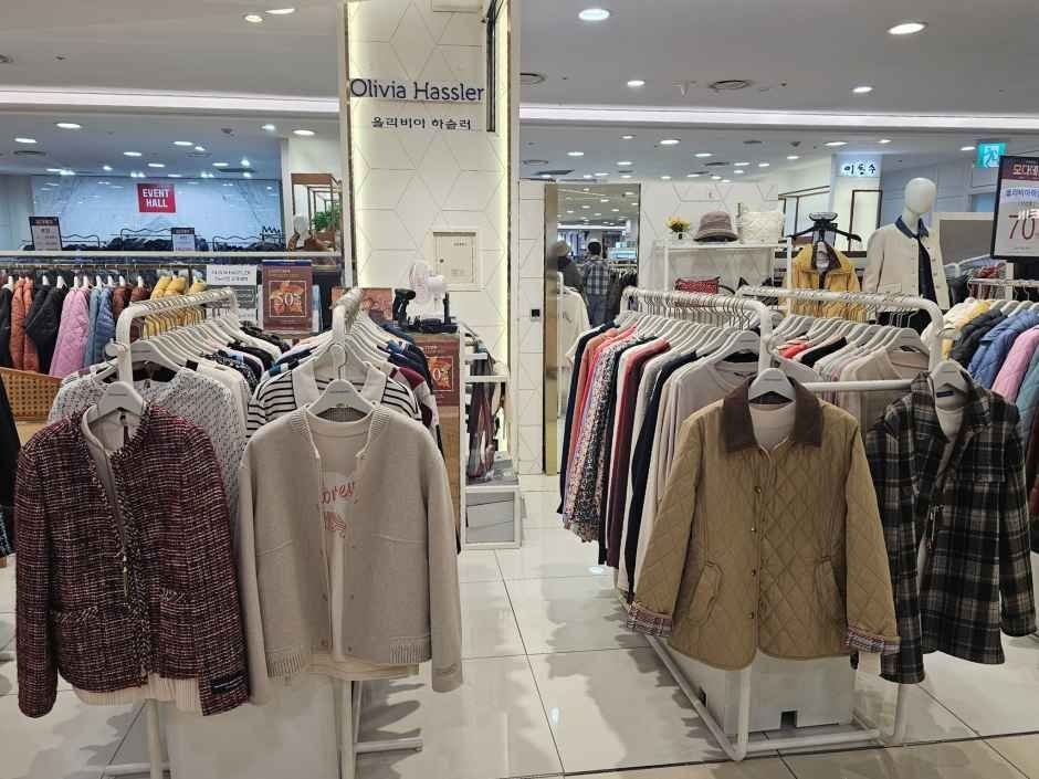 Olivia Hassler – MODA Outlet Bupyeong Branch [Tax Refund Shop](올리비아하슬러 모다아울렛 부평점)