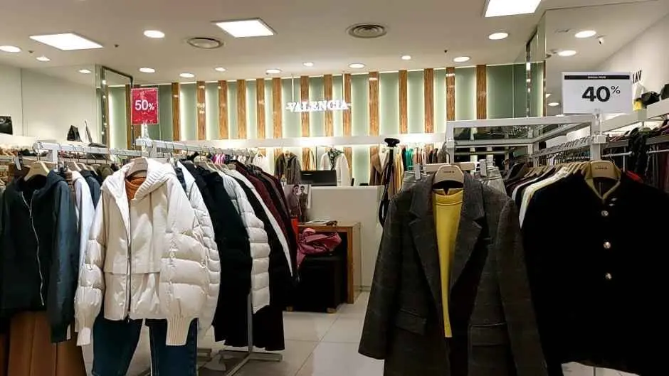 Valencia – Newcore Outlets – Pyeongchon Branch [Tax Refund Shop](발렌시아 뉴코아아울렛 평촌점)