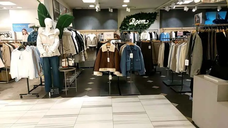 Roem – Newcore Outlets – Pyeongchon Branch [Tax Refund Shop](로엠 뉴코아아울렛 평촌점)