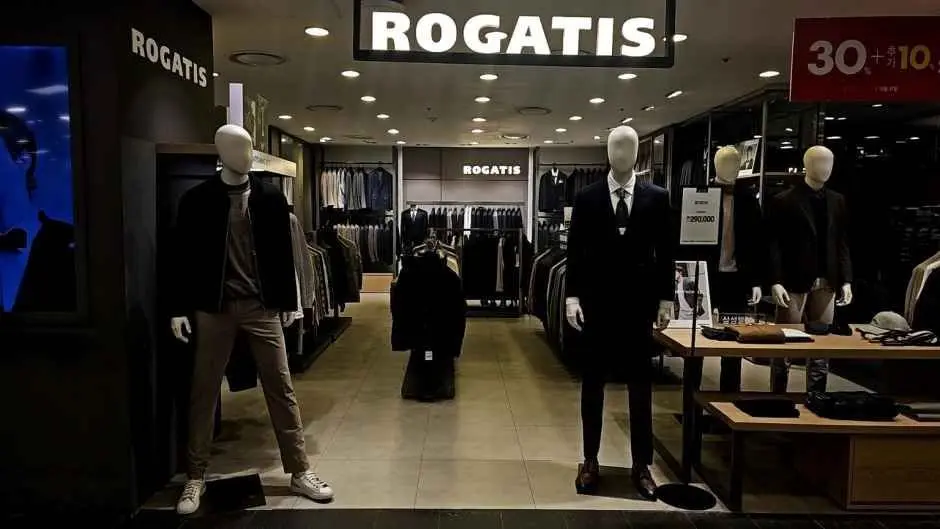 Rogatis – Newcore Outlets – Pyeongchon Branch [Tax Refund Shop](로가디스 뉴코아아울렛 평촌점)