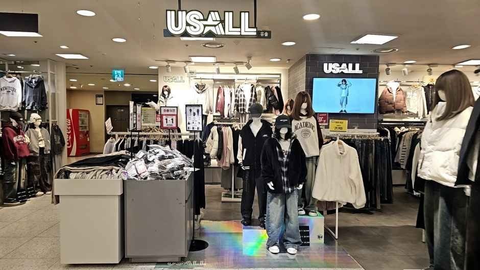 Usall – Newcore Outlets Pyeongchon Branch [Tax Refund Shop](유솔 뉴코아아울렛 평촌점)