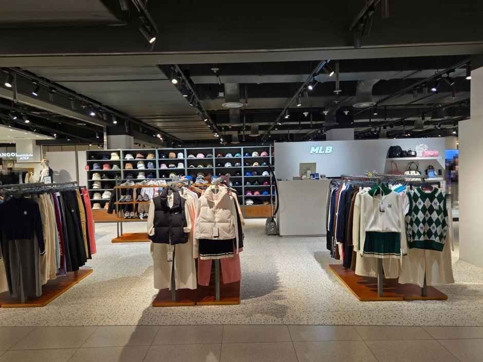 MLB – Lotte Premium Outlets Giheung Branch [Tax Refund Shop](MLB 롯데프리미엄아울렛 기흥점)