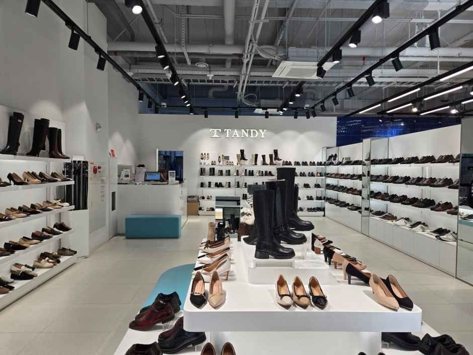 Tandy – Lotte Premium Outlets Giheung Branch [Tax Refund Shop](미셀바이탠디 롯데프리미엄아울렛 기흥점)