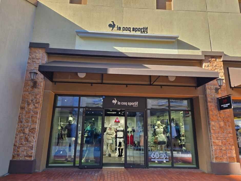 Le Coq Sportif Golf – Lotte Premium Outlets Giheung Branch [Tax Refund Shop](르꼬끄골프 롯데프리미엄아울렛 기흥점)