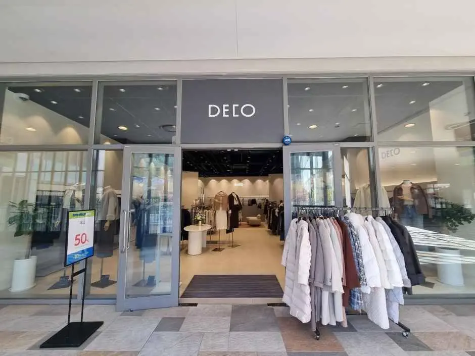 DECO- LOTTE Premium Outlets Icheon Branch [Tax Refund Shop](데코 롯데프리미엄아울렛 이천점)