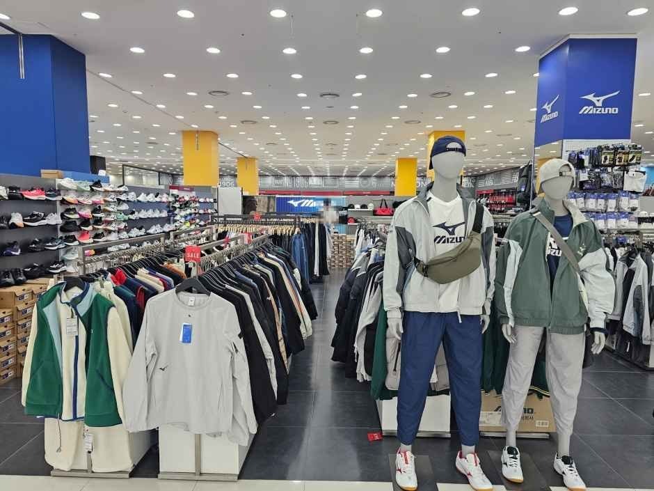 Mizuno – MODA Outlet Incheon Branch [Tax Refund Shop](미즈노 모다아울렛 인천점)