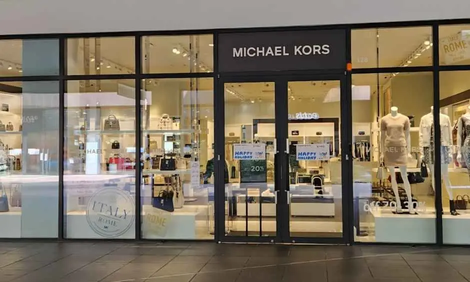 Michael Kors – Hyundai Premium Outlets Songdo Branch [Tax Refund Shop](마이클코어스 현대프리미엄아울렛 송도점)