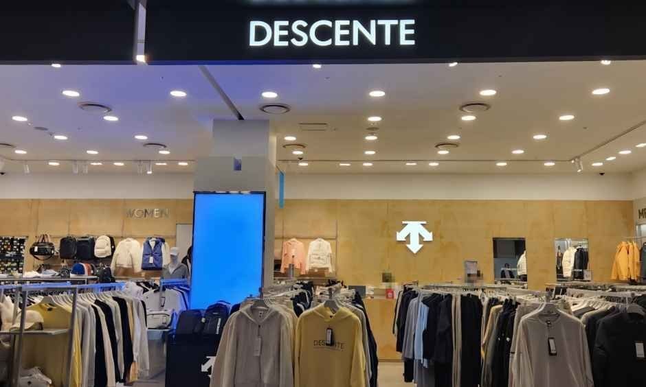 Descente – Hyundai Premium Outlets Songdo Branch [Tax Refund Shop](데상트 현대프리미엄아울렛 송도점)