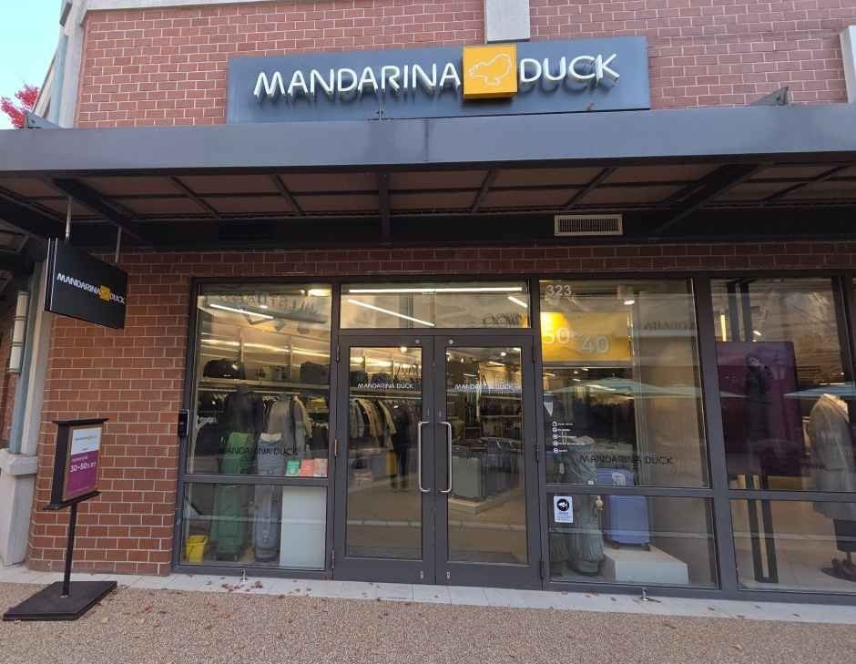 Mandarina Duck – Shinsegae Simon Premium Outlets Paju Branch [Tax Refund Shop](만다리나덕 신세계사이먼프리미엄아울렛 파주점)