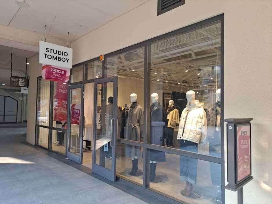 Studio Tomboy – Shinsegae Simon Premium Outlets Paju Branch [Tax Refund Shop](스튜디오톰보이 신세계사이먼프리미엄아울렛 파주점)
