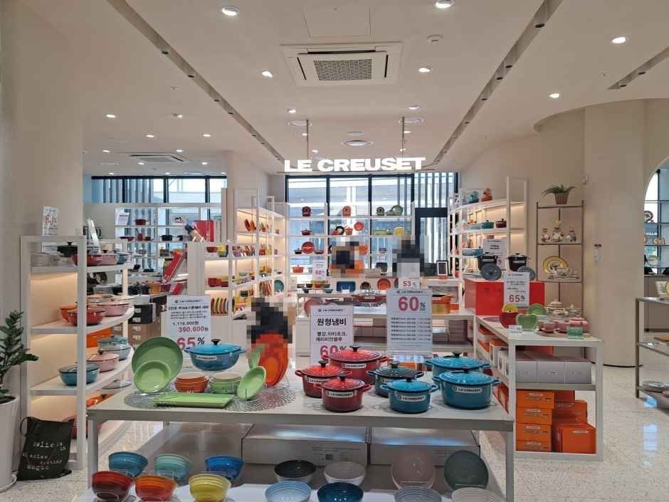 Le Creuset – Shinsegae Simon Premium Outlets Paju Branch [Tax Refund Shop](르크루제 신세계사이먼프리미엄아울렛 파주점)