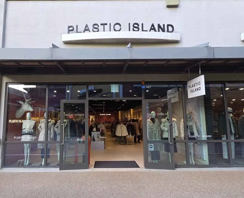 PLASTIC ISLAND – Shinsegae Simon Premium Outlets Paju Branch [Tax Refund Shop](플라스틱아일랜드 신세계사이먼프리미엄아울렛 파주점)