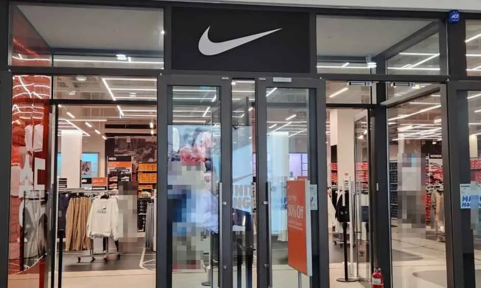 Nike Factory Store Hyundai Premium Outlets Songdo Branch [Tax Refund Shop](나이키팩토리스토어 현대프리미엄아울렛 송도점)
