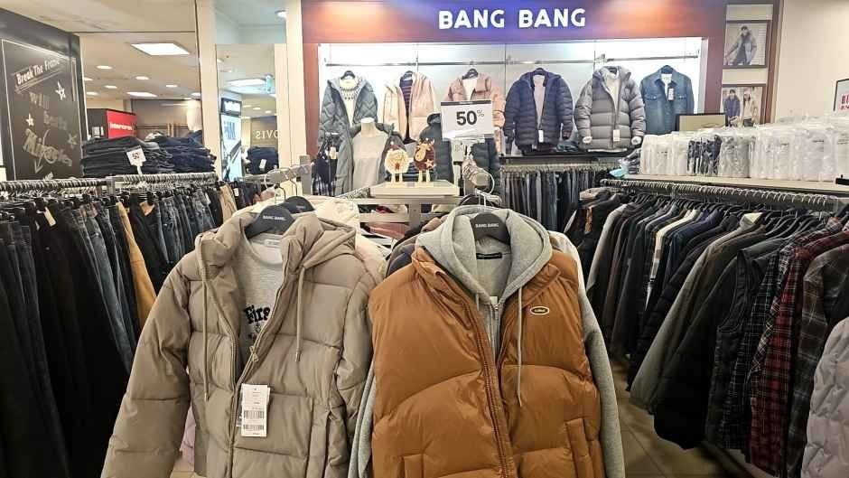 Bang Bang – Newcore Outlet Sanbon Branch [Tax Refund Shop](뱅뱅 뉴코아아울렛 산본점)