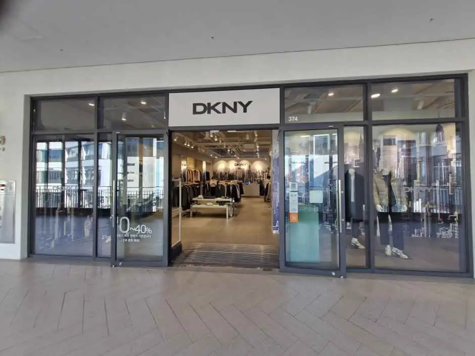 Dkny – Hyundai Premium Outlets LOTTE Department Store Gimpo Airport Branch [Tax Refund Shop](DKNY 현대프리미엄아울렛 김포점)