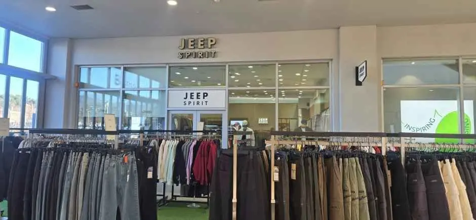Jeep – Lotte Premium Outlets Gimhae Branch [Tax Refund Shop](지프 롯데프리미엄아울렛 김해점)