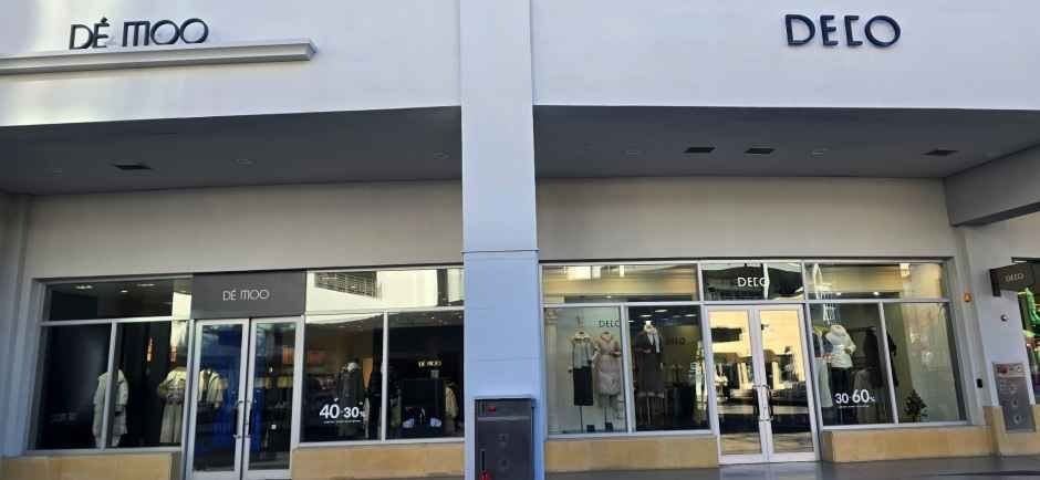 Deco – Lotte Premium Outlets Gimhae Branch [Tax Refund Shop](데코 롯데프리미엄아울렛 김해점)