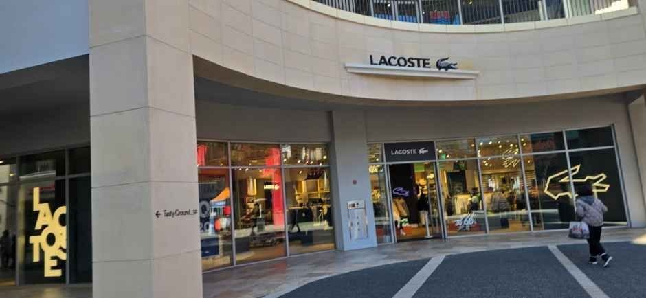 Lacoste – Lotte Premium Outlets Gimhae Branch [Tax Refund Shop](라코스테 롯데프리미엄아울렛 김해점)