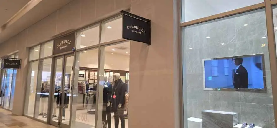 Cambridge – Lotte Premium Outlets Gimhae Branch [Tax Refund Shop](캠브리지 롯데프리미엄아울렛 김해점)