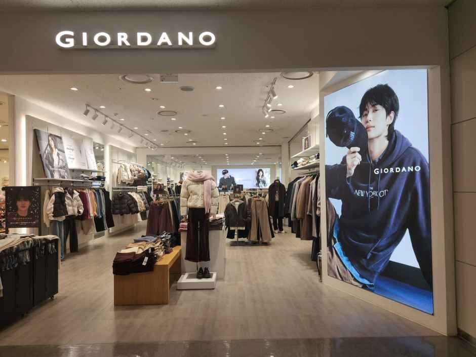 Giordano – LOTTE Mall Gwanggyo Branch [Tax Refund Shop](지오다노 롯데몰 광교점)