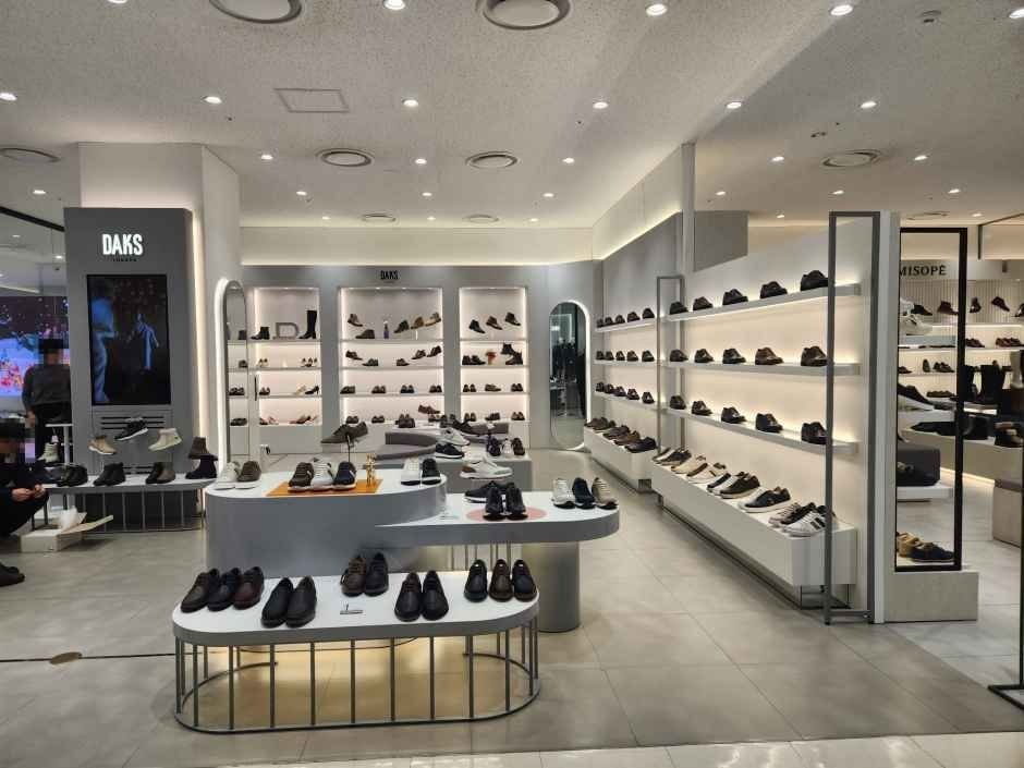 Daks Shoes – LOTTE Mall Gwanggyo Branch [Tax Refund Shop](닥스슈즈 롯데몰 광교점)