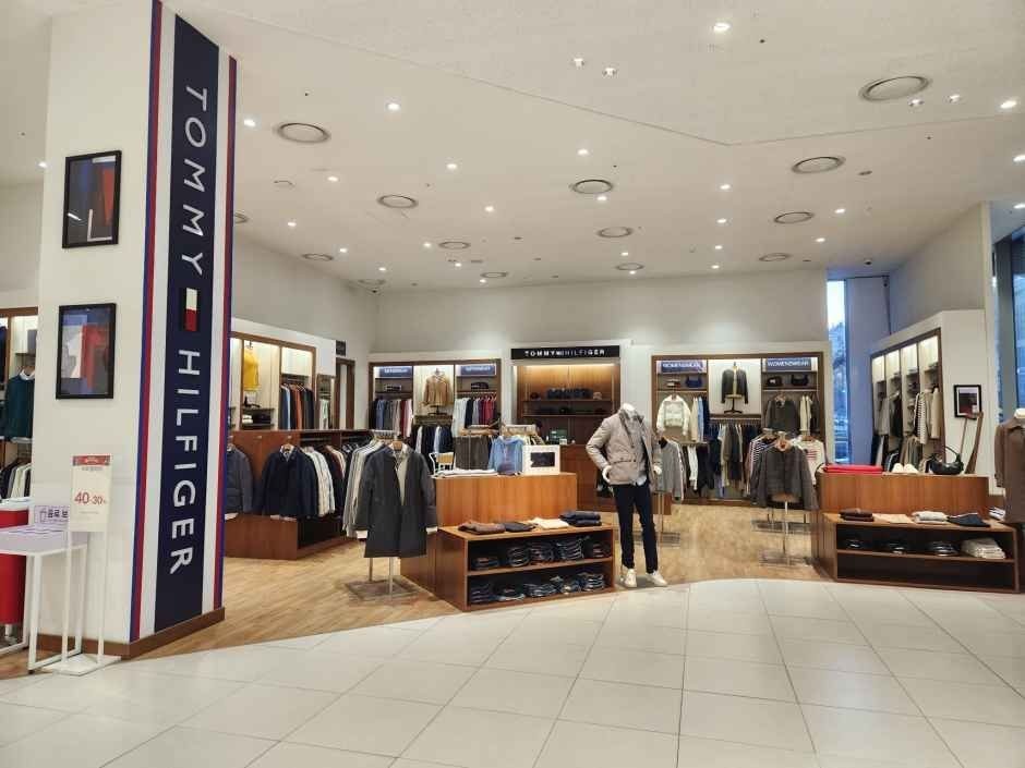 Tommy Hilfiger – LOTTE Mall Gwanggyo Branch [Tax Refund Shop](타미힐피거 롯데몰 광교점)