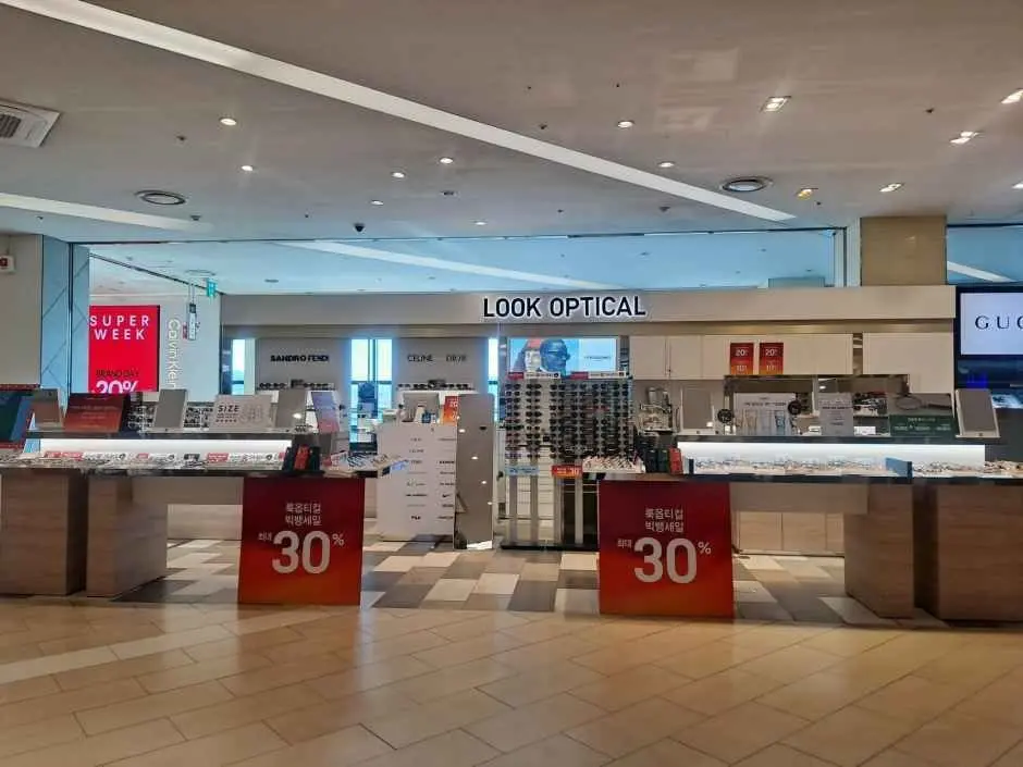 Look Optical – LOTTE Premium Outlets Paju Branch [Tax Refund Shop](룩옵티컬 롯데프리미엄아울렛 파주점)