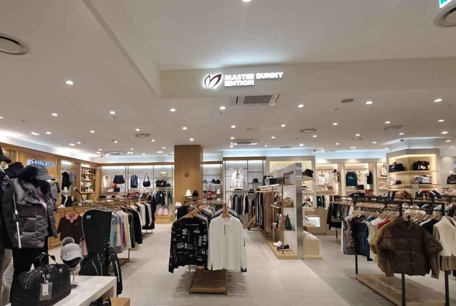 MASTER BUNNY EDITION Shinsegae Simon Premium Outlets Paju Branch [Tax Refund Shop](마스터바니에디션 신세계사이먼프리미엄아울렛 파주점)