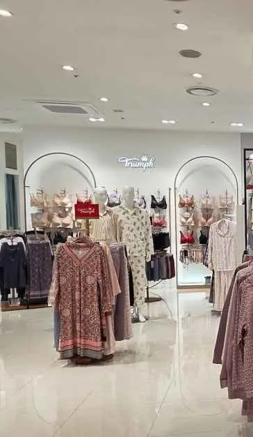 Triumph – LOTTE Premium Outlets Paju Branch [Tax Refund Shop](트라이엄프 롯데프리미엄아울렛 파주점)