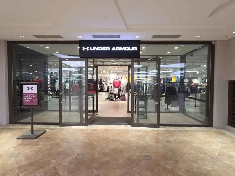 Under Armour Korea – Shinsegae Simon Premium Outlets Paju Branch [Tax Refund Shop](언더아머 신세계사이먼프리미엄아울렛 파주점)