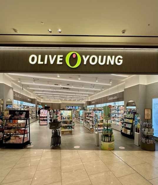 Olive Young – Starfield Anseong Branch [Tax Refund Shop](올리브영 스타필드 안성점)