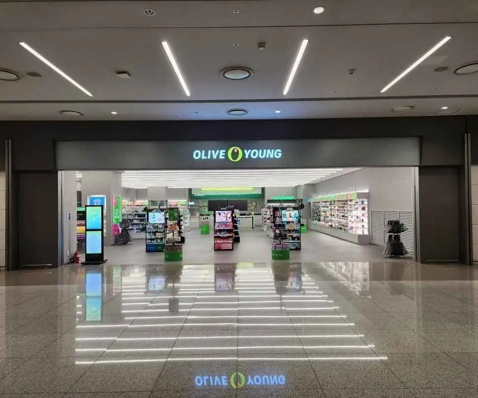 Olive Young – Incheon International Airport Second Passenger Terminal Branch [Tax Refund Shop] (올리브영 인천공항제2여객터미널점)