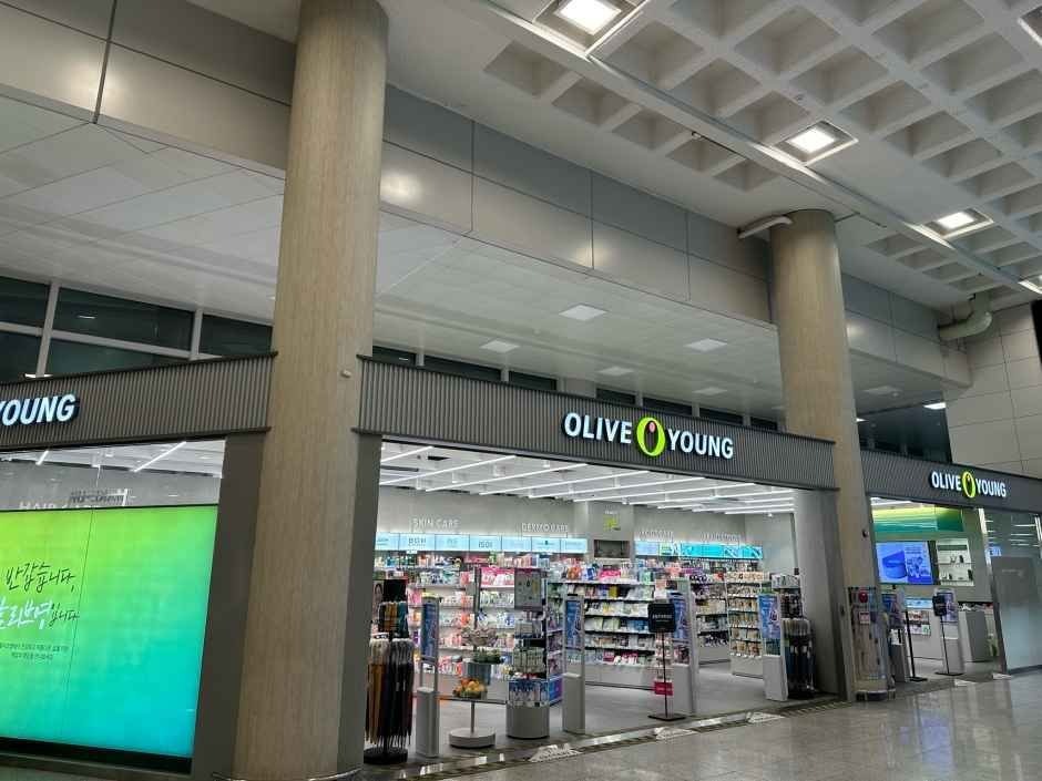 Olive Young – Jeju Int’l Airport Branch [Tax Refund Shop] (올리브영 제주국제공항점)