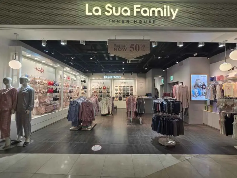 La Sua Family – Starfield Goyang Branch [Tax Refund Shop](라수아패밀리 스타필드 고양점)