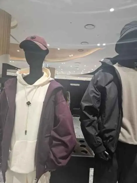 Songzio – Shinsegae Simon Premium Outlet Jeju Branch [Tax Refund Shop] (송지오 신세계사이먼프리미엄 아울렛 제주점)